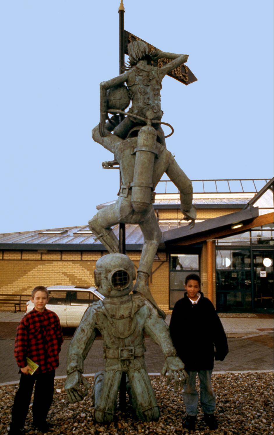 Divers with kids