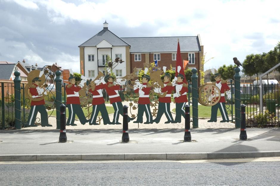 Foxgrove Band Gates